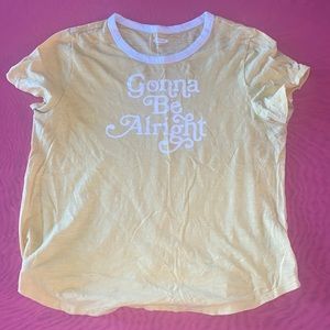 🦩🦩3 for $15 T- Shirt sale.  Old Navy t-shirt